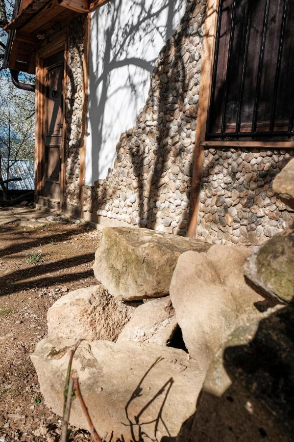 Bungalows Old Town Високо Екстериор снимка
