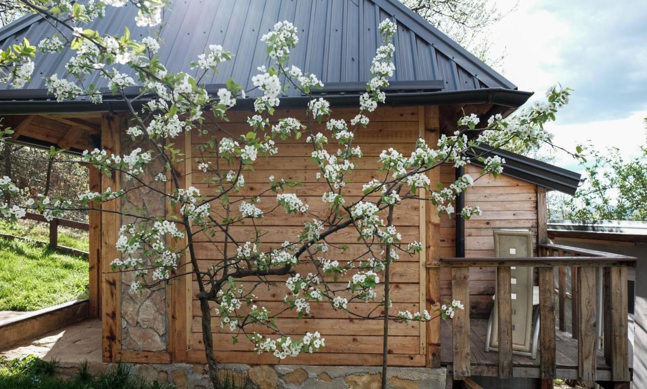 Bungalows Old Town Високо Екстериор снимка