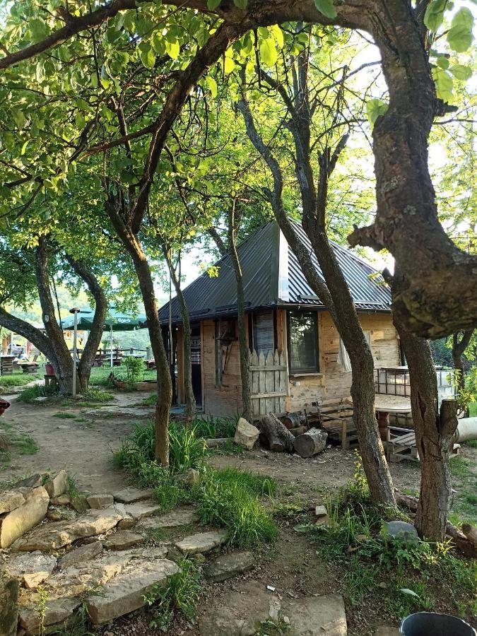 Bungalows Old Town Високо Екстериор снимка