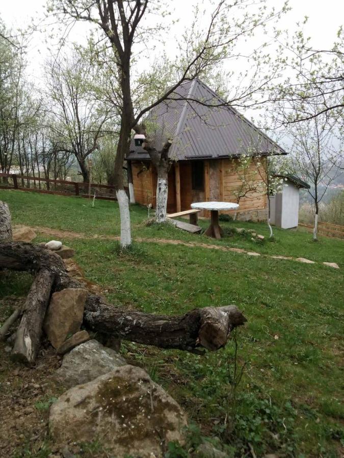 Bungalows Old Town Високо Екстериор снимка